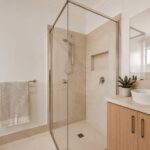 Ensuite